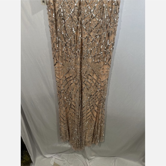 NWT $598 MAC DUGGAL [ 10 ] Embellished Fringe‎ Cap Sleeve Gown Platinum Pink - Picture 15 of 16